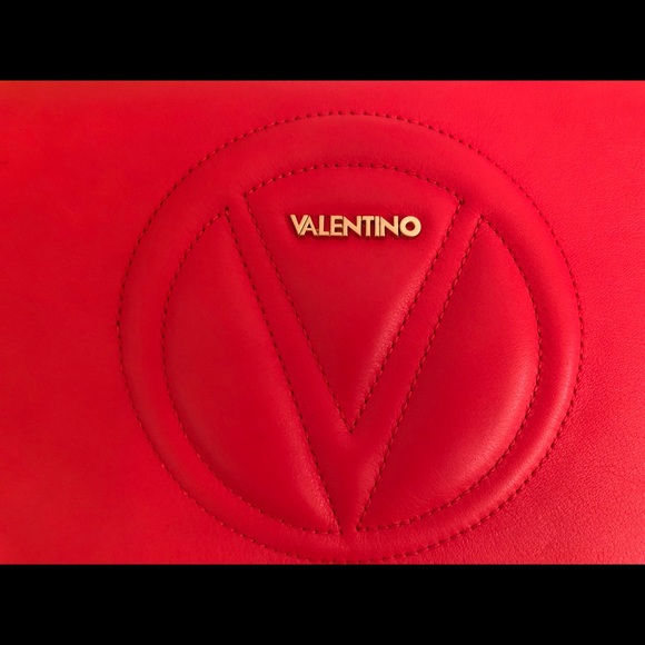 NWT! VALENTINO Lena Red Leather Clutch Crossbody - Picture 3 of 8